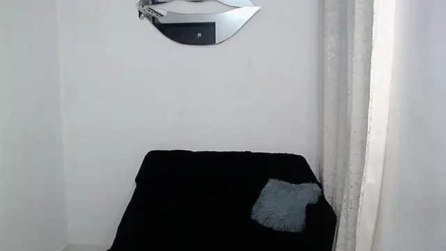 Caius_fox live sex cam