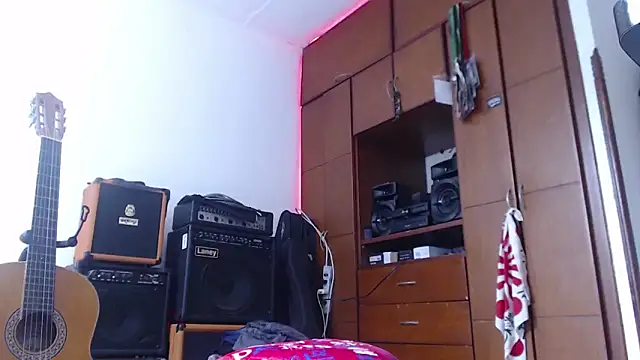 DeusBarbarus live sex cam