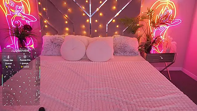 MirielleNymph's cam snapshot