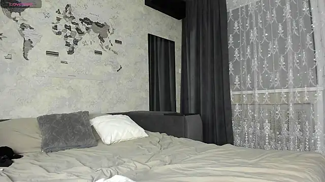 SpellAnabel's cam snapshot