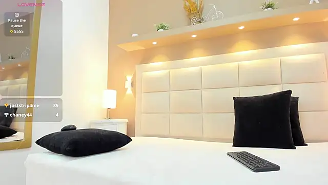 TracyDavis_'s cam snapshot