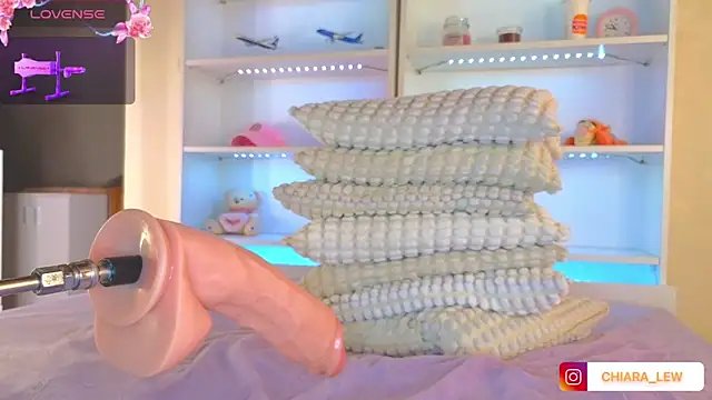 ChiaraLewis's cam snapshot