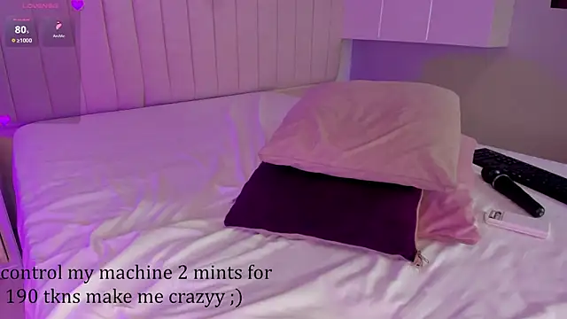 Littleolivia_'s cam snapshot