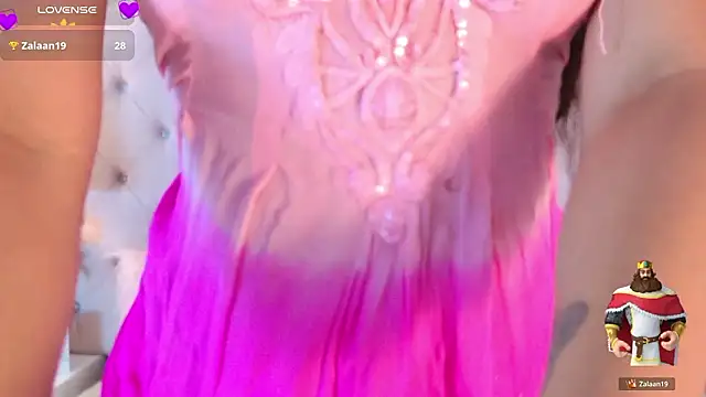 CaterinaRomano's cam snapshot