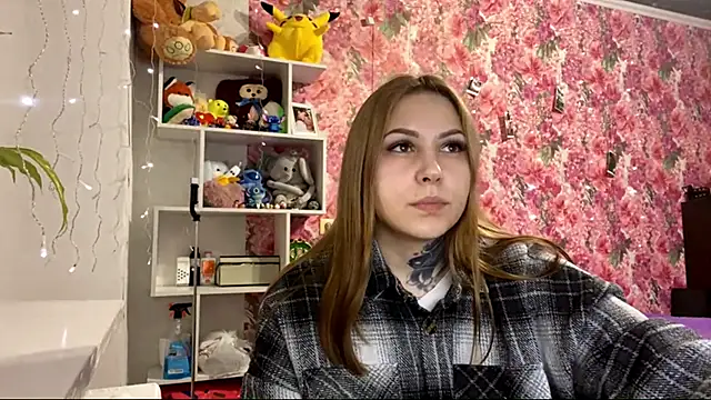 TraciBallena's cam snapshot