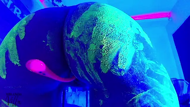 miranda_villa's cam snapshot