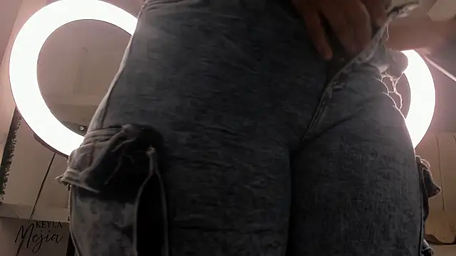 keyla_mejia's cam snapshot