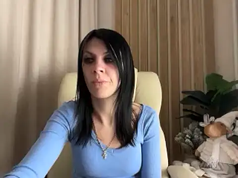 InjaAtHome live sex cam