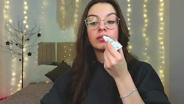 Real_cutie1's cam snapshot