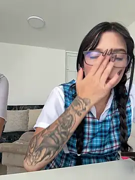 l0lita_sweet live sex cam