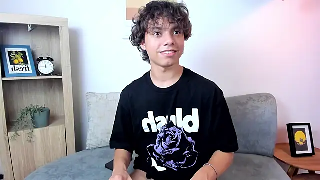 Honeymoon_sariel live sex cam