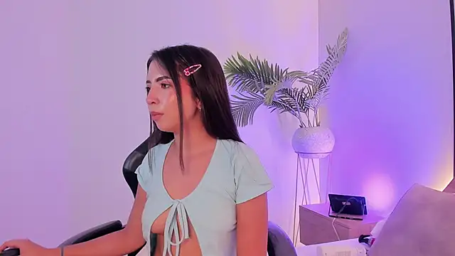 cataleya_castle's cam snapshot