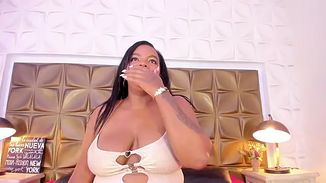 ChannelMoore's cam snapshot