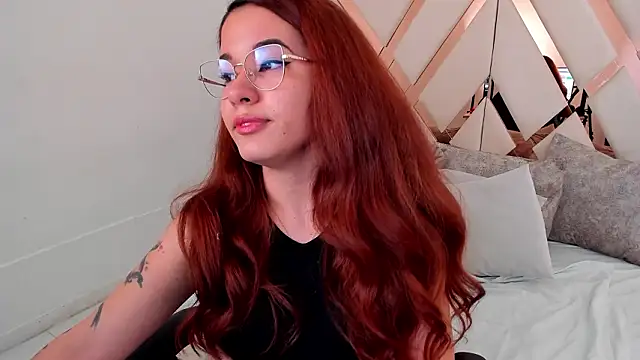 avrilwaynee's cam snapshot