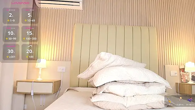 alessia_moon1's cam snapshot