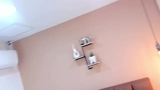 valeriasmith_17's cam snapshot