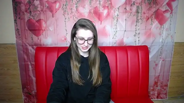 LilianaShine live sex cam