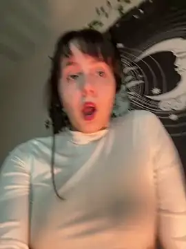 Helena_manok's cam snapshot