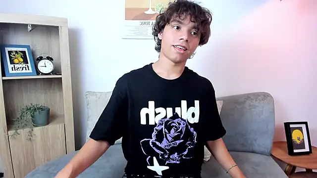 Honeymoon_sariel live sex cam