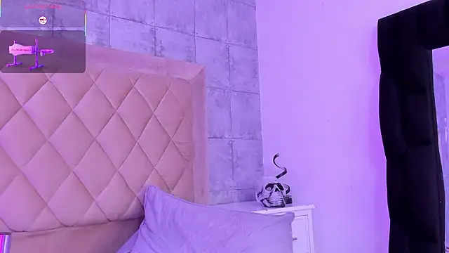 CleoFoxx_ live sex cam