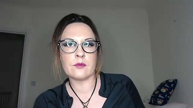 Humiliatrixxxx's cam snapshot