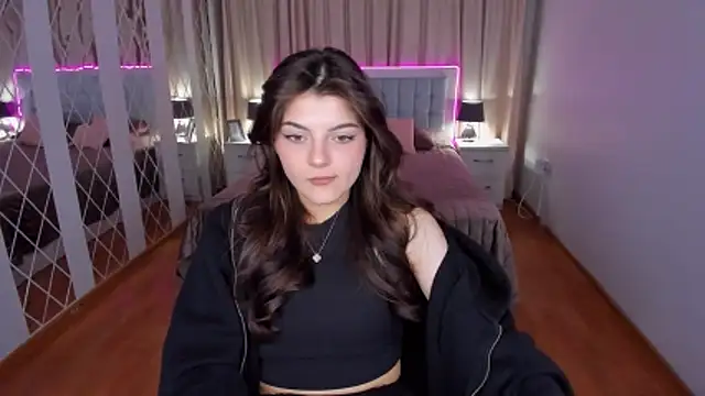 StellaBest's cam snapshot