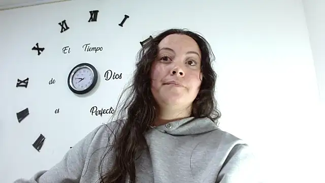 ElaMurray02's cam snapshot