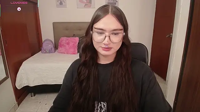 Miley_Baker's cam snapshot