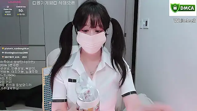 whitelee2 live sex cam