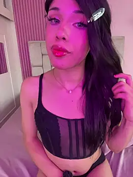 DollCamila live sex cam