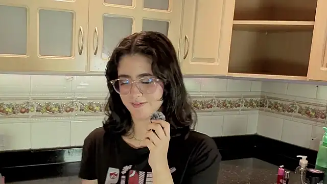 LiLLiAnderson's cam snapshot