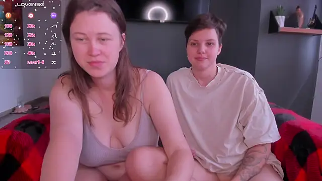 Tenderly_Couple's cam snapshot