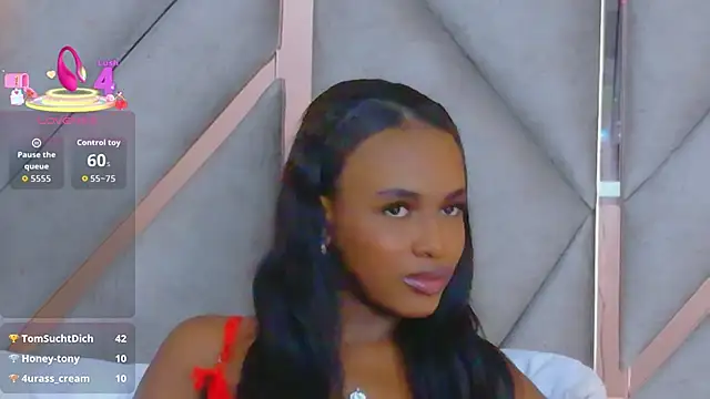 Sally-Noa's cam snapshot