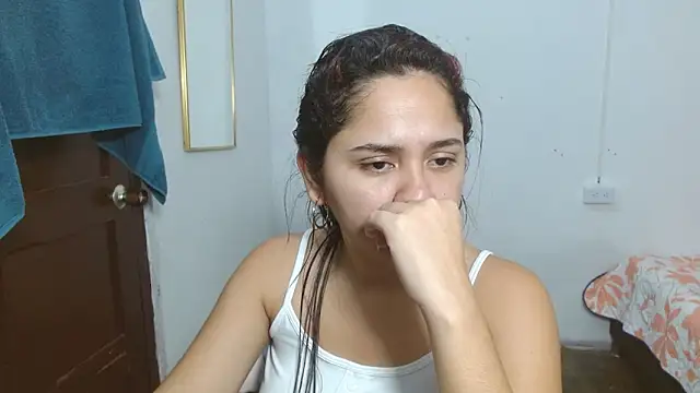 Thalian's cam snapshot