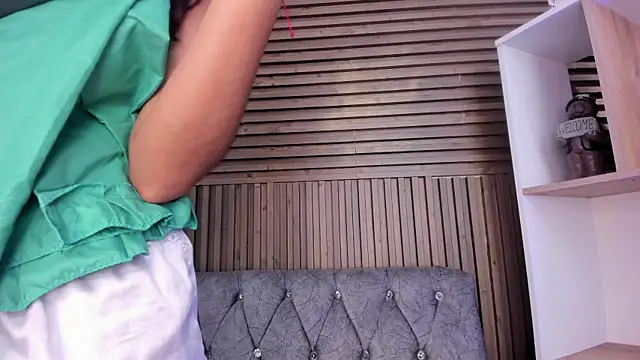 CarolineFyre's cam snapshot