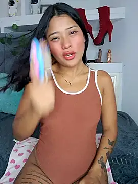 Layla_em live sex cam