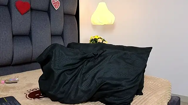 Calipso_Parisi's cam snapshot