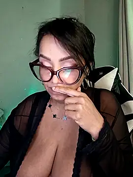 Yameil's cam snapshot