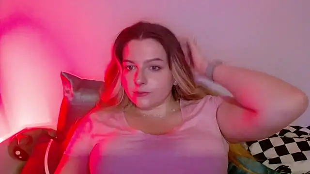 BritneySensual's cam snapshot