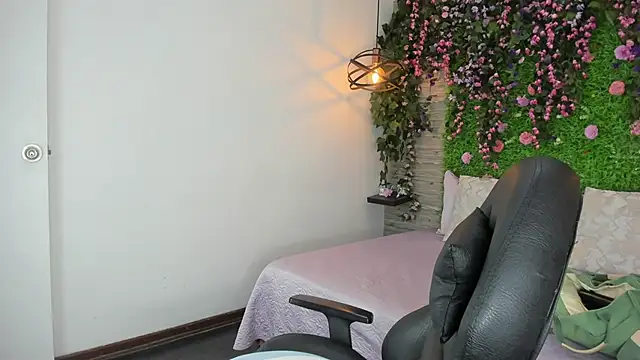 SarahDeyvis's cam snapshot