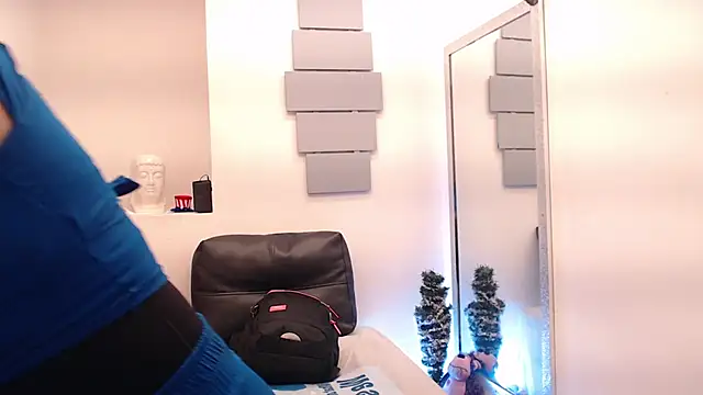 eva_twiss's cam snapshot