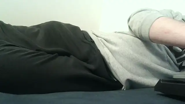 ScalicHat69's cam snapshot