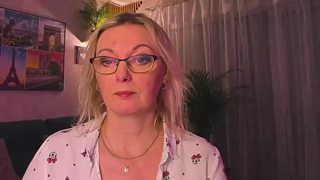 vanessa_chat's cam snapshot