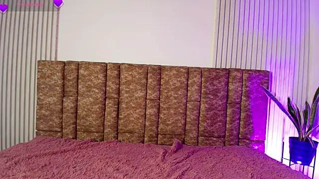 Missdionne_curly's cam snapshot