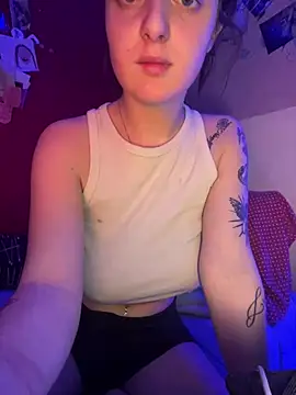 badgiuxx03 live sex cam