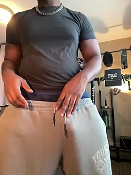 KeYBuMp323's cam snapshot