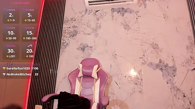 elena_wolff's cam snapshot