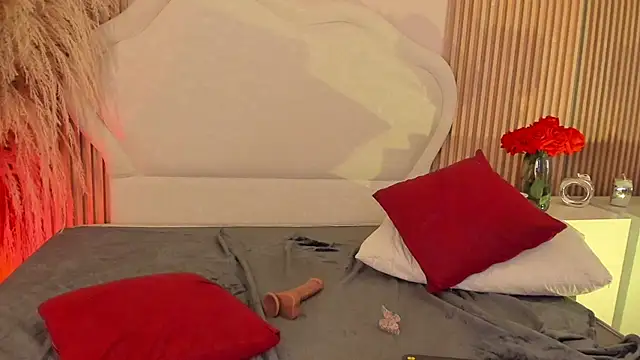 Sara__collins__'s cam snapshot