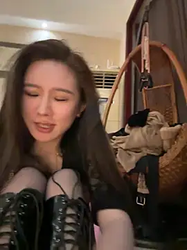 Manson13333's cam snapshot