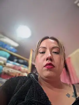 VIOLETA-25_ live sex cam